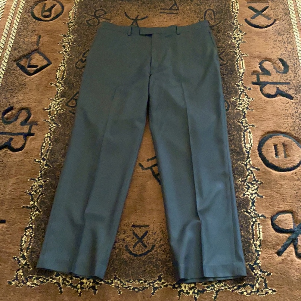 Men’s dress Axist Slacks size 36 x 30